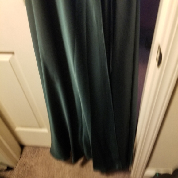 Gorgeous hunter emerand green wrap dress - Picture 6 of 11